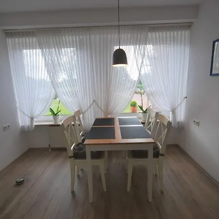 Apartamento Ferienwohnung Anne, 35657